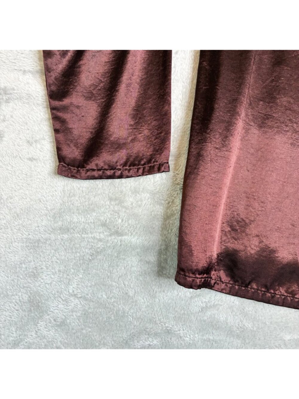 Street Code Women's Brown Satin Button Up Shirt Long Sleeve Blouse Size 2X USA - Picture 4 of 8